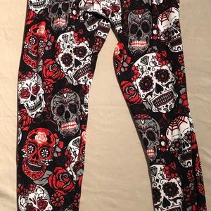 sweetlegs skulls